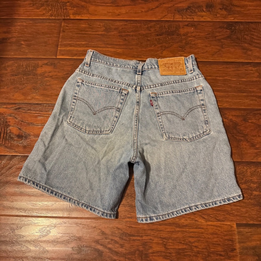 Vintage Levis 550 90s Relaxed Denim Shorts Womens 9 JR Light Wash High Rise Mom